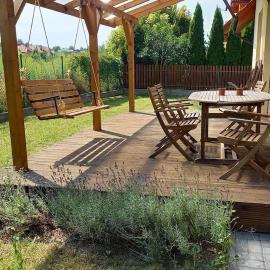 House between Cracow and Wieliczka, hotel in Wieliczka
