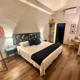 Centrico House, hotel sa Taxco de Alarcón