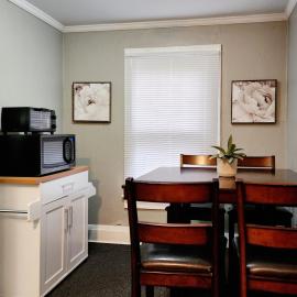 TWO BEDROOM HOME IN BEAUTIFUL DOWNTOWN LAKELAND