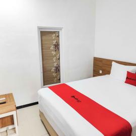 RedDoorz near Prambanan Temple, hotel in Klaten