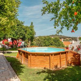 Algés Village Casa 4 by Lisbon-Coast vacation, hotel v mestu Algés