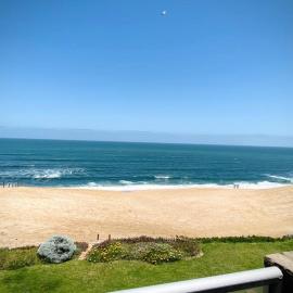 Beachfront 3 bedroom house, hotel en Henties Bay