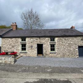 No 2 Dolheulog Aberaeron