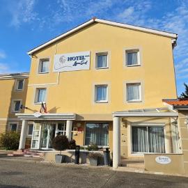 Hotel Lyon Sud, Pierre Benite, St Genis Laval، فندق في بيير - بينيت