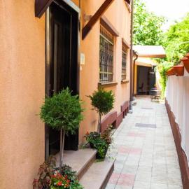Guesthouse Smart, hotel u Bukureštu