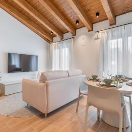 Casa Lambda, hotel en Jaca