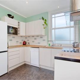 Lovely 2-Bed Apartment Colyton, nr. Jurassic Coast, Hotel in Colyton