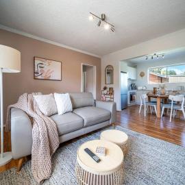 Casa Boho - Peaceful Stay in Vibrant, Central Locale
