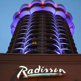 Radisson Hotel Cincinnati Riverfront, hôtel à Covington