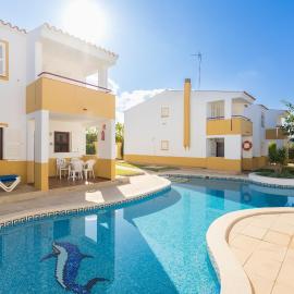 Apartamentos Casa del Sol, hotel in Cala Blanca