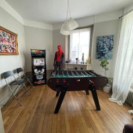 Gite d'exception 13 couchages avec jacuzzi et sauna, hotel in Chalons en Champagne
