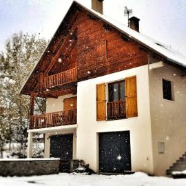 Chalet Stella 5* à 2mn des pistes, Hotel in Saint-Chaffrey
