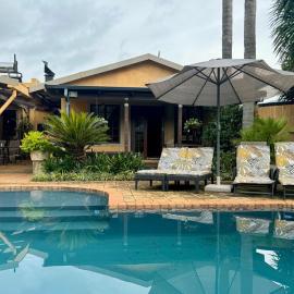 Pin Oak Cottage, khách sạn ở Vryheid