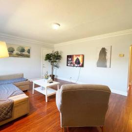 570 BayFair 5Br Coze home with Greatviews