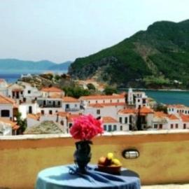 Aperanto Galazio, hotell i Skopelos Town