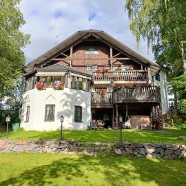Cronin's Guesthouse Bed & Breakfast, Hotel in Heinola