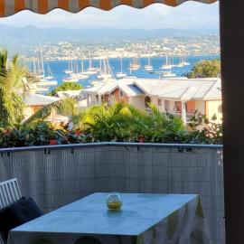 Studio vue mer, hotel v destinaci Les Trois-Îlets