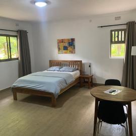 The ranch apartments, en-suite rooms, отель в Лусаке