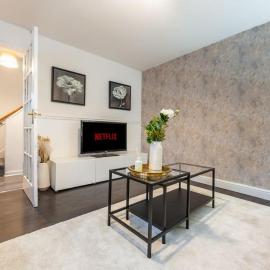 Modern Wolverhampton 3 bed Home, hotell i Wolverhampton