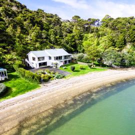 Woodies Retreat