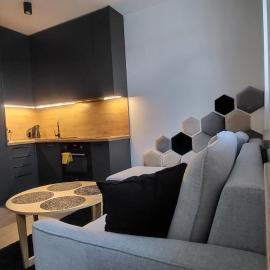 KLIF 3 Mini-Apartament, готель у місті Варка