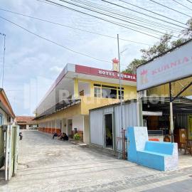 Hotel Kurnia @ Jln Pemuda Blora RedPartner, hotel in Blora