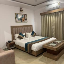 Florence Continental Udaipur, khách sạn ở Udaipur