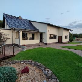 Haus am Waldrand, hôtel à Vetschau/Spreewald