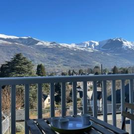 Hautacam Condor - Balcon vue montagne, hotel in Argelès-Gazost