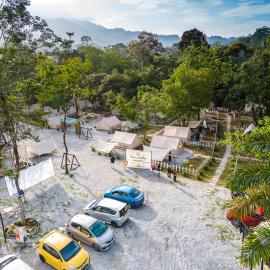 De Kampung Campsite: Rawang şehrinde bir otel