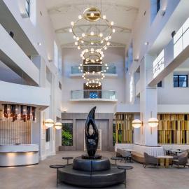 Embassy Suites by Hilton Raleigh Durham Airport Brier Creek, hotel u gradu Lynn Crossroads