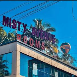 Misty Avenue Premium Rooms