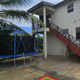 Seclusion Studio Apartment., hotel a Saint Philip
