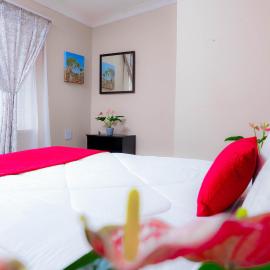 SAR GUESTHOUSE, hotel in Benoni
