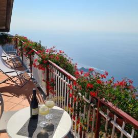 Villa il Dolce Tramonto, Hotel in Furore