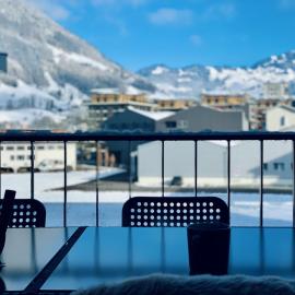 EVA o Wellnessoasis o Montainview o Pizzaoven o, готель у місті Ingenbohl