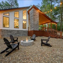 Two Knights Luxury Cabin