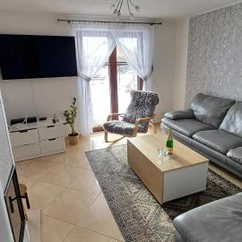 Domček pod Borom, hotel i Suchá Hora