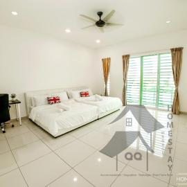 CosyStay - Hijayu Sendayan, Seremban - Family, Spacious with Free Parking, WiFi