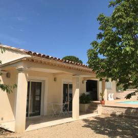 Maison avec piscine pour 2 personnes à Valensole