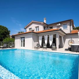 Villa Nubia by Briskva