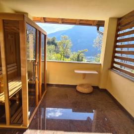 Casa Vignolet : la finestra su Pont-Saint-Martin