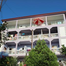 Badu Guest House, hótel í Kvariati