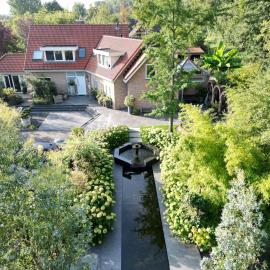 Dishoek, hotel a Dishoek