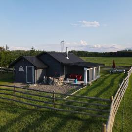 Woodhouse Cottages And Ranch，喬治王子城的飯店