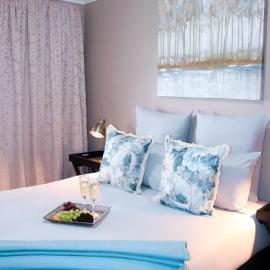 TheeHost@1924: Mmabatho şehrinde bir otel