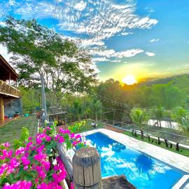 An Nhien Farm - Venuestay, hotel in Buon Ma Thuot