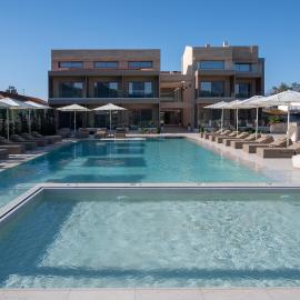 Oniro Boutique Hotel, מלון בטורוני