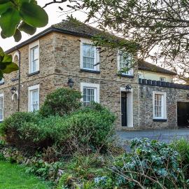 Finest Retreats - The Old Counting House、Gweekのホテル