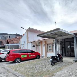 Tanjung Syariah, hotel in Padang